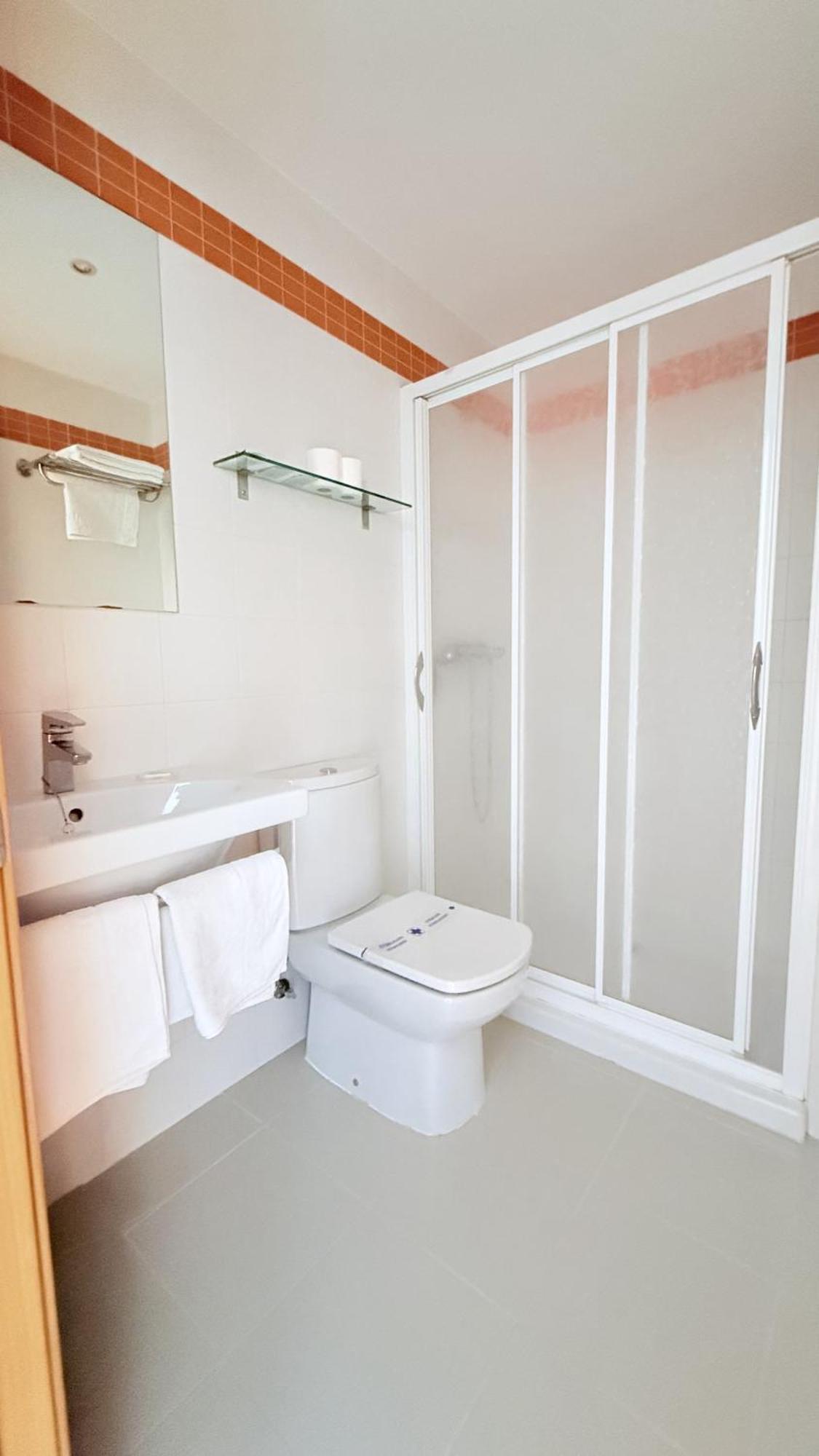 Apartamentos Real Alfoli 엘부르고데오스마 외부 사진