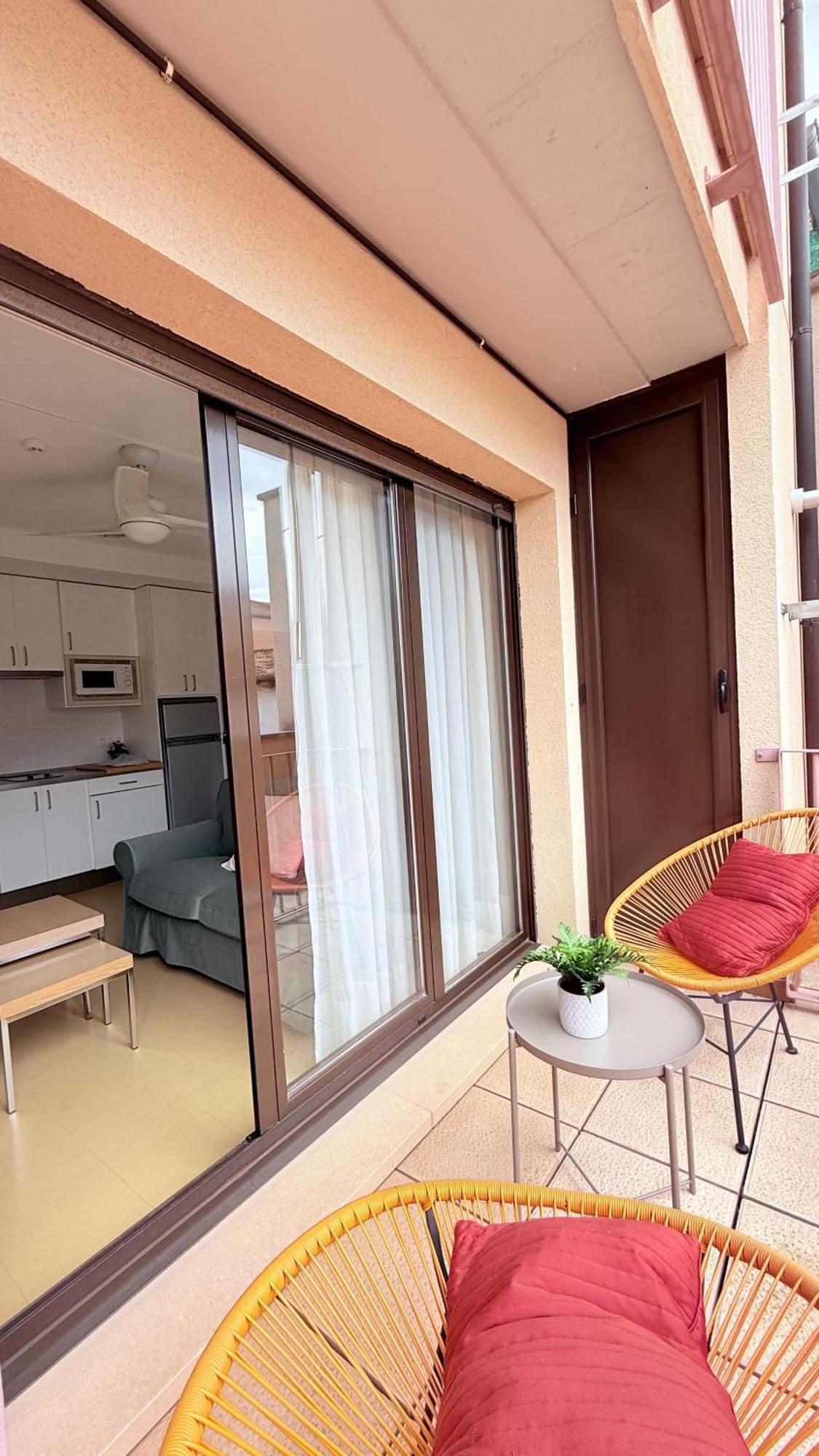 Apartamentos Real Alfoli 엘부르고데오스마 외부 사진
